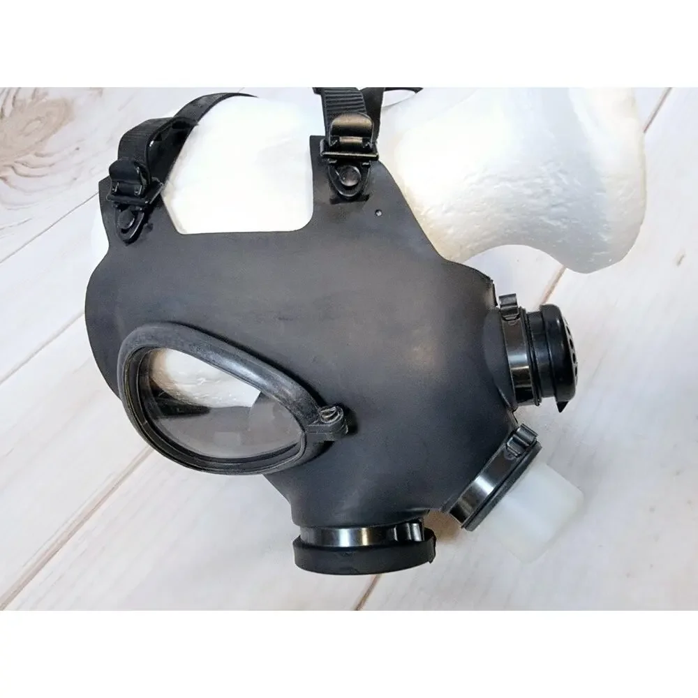Israeli IDF Adult M-15 GAS Mask With Filter